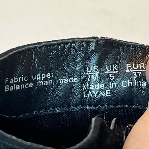 Carlos Santana Women's Heeled Ankle Boots Suede Black Size 7M Floral Embroidery - Picture 8 of 10